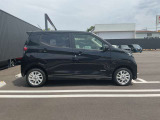 コンパクトなボディでどの年代の方にも乗りやすいお車になっております☆