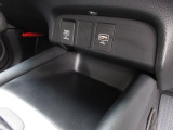 製造年月日=2021/12/03 認定型式=6AA-GR3 エンジン=1.5L DOHC i-VTEC ミッション=e-CVT ボディカラーコード=B610M ドア数=5 駆動=FF 定員5名
