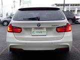 第二展示場にも多数のBMWをラインナップ!ご来店の際はBMW本店(厚木市下荻野140-1)に一度ご来店ください!☆関東運輸局認証工場 自動車分解整備事業2-6030☆プッシュプル式板金塗装ブース完備☆