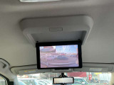 【 後席モニター 】 ミニバンのマストアイテムの後席モニターで車内みんな退屈せずにドライブできます