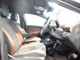 楽な姿勢で座ることが出来るので長時間の運転でも疲れにくいですし体もぶれにくいですよ。