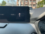AndroidAutoとAppleCarPlayが利用可能、スマートフォンアプリの一部の機能を車で操作可能になります。