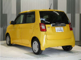 全車整備代金を車両本体価格に含んでおります。法定点検整備または定期点検を実施し、点検記録簿を発行致します。