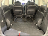 【トランク】積み込みやすくて、たっぷり積める荷室です。シートアレンジできるものは、乗車人数と荷物の量や大きさによってシートを動かすことができるので、より快適なドライブが可能です!