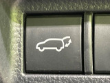 【パワーバックドア】スマートキーや運転席のボタンを押すだけでリアゲートが自動で開閉します!荷物を持っている時や、高い位置にあるバックドアを閉める際に便利な機能です♪