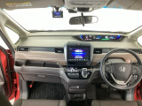 【前方視界】開放的な前方視界!運転がしやすく疲れにくいです♪窓が大きく、見通しがとっても良いおクルマですよ♪