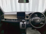 この度は、当店のお車をご覧いただきまして誠にありがとうございます。当店では全国販売・納車も行っております。県によって陸送費用は異なりますのでお気軽にお問い合わせください。