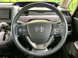 【ステアリングスイッチ】運転中、前方から目線をそらすことなく、オーディオ等の操作が可能な便利機能!安心&快適なドライブを演出してくれます♪