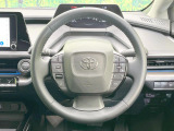 【ステアリングスイッチ】運転中、前方から目線をそらすことなく、オーディオ等の操作が可能な便利機能!安心&快適なドライブを演出してくれます♪