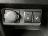 中古車を買うなら『安心のディーラー販売店』で! 当店では試乗車として使用していたお車や、お客様から頂きました下取車など、数多くの『特選中古車』を中心に取り揃えて展示しております!