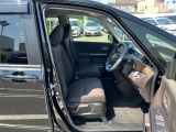 1列目シートです。足元までゆったりとご乗車頂けます!!