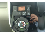 オートエアコンで快適な車内温度をキープ
