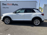 Volkswagen千葉北新車ショールームより50mほど四街道寄りのフォルクスワーゲン認定中古車専門の展示場です!営業時間AM10:00〜PM6:00 定休日は毎週火曜日、第一第三の水曜日となります。
