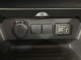 ナビに繋がるUSB端子と充電専用のUSB端子を揃えていますので、必要に応じて使い分けが出来ます♪