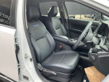 運転席、助手席シートです。実際お座りいただくのが、分かりやすいと思います。お気軽にご来店ください