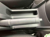 3.「認定中古車カルテ」は、走行距離や修復歴に加えてキズ・凹みの有無・状態や消耗品の交換、過去の整備状況がわかります。