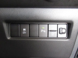 【コーナーセンサー】駐車時など障害物をセンサーが察知しアラームで教えてくれます!あると便利な装備です☆