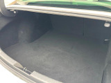 普段のお買い物や通勤、送迎等に十分な荷室スペースを確保しております。