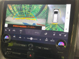 【パノラミックビューモニター】専用のカメラにより、上から見下ろしたような視点で360度クルマの周囲を確認することができます☆死角部分も確認しやすく、狭い場所での切り返しや駐車もスムーズに行えます。