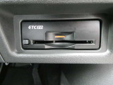 高速の料金所で、小銭を探さず楽々通過できる『ETC』で快適にドライブ出来ます。また、マイレージ登録で更にお徳にご利用頂けます。詳しくは072-833-1883までお願いします。