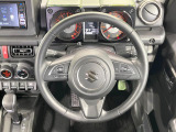 【ステアリングスイッチ】運転中、前方から目線をそらすことなく、オーディオ等の操作が可能な便利機能!安心&快適なドライブを演出してくれます♪