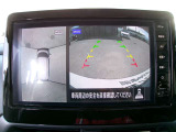 アラウンドビューモニター!空から見下ろしているかのような映像を映し出します。駐車時には安心ですよね♪