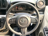 【ステアリングスイッチ】運転中、前方から目線をそらすことなく、オーディオ等の操作が可能な便利機能!安心&快適なドライブを演出してくれます♪