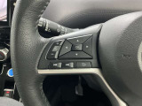 【ステアリングスイッチ】運転中に前方から目線をそらすことなくオーディオ等の操作が可能な便利機能!安心&快適なドライブを演出してくれます。