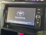 【メーカー純正ナビ】インテリアに溶け込むスタイリッシュな「専用設計」メーカーナビを装備♪視認性や操作性など基本性能にも優れ、より上質なカーライフをお楽しみいただけます。
