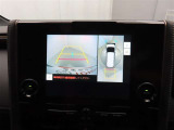 バックモニターを装備しています。車庫入れ時等に車両後方が確認出来るのでとても便利です。