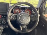 【ステアリングスイッチ】運転中、前方から目線をそらすことなく、オーディオ等の操作が可能な便利機能!安心&快適なドライブを演出してくれます♪