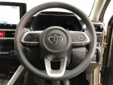 ハンドルは車を運転する上で、ずっと握っている重要なパーツです。手にフィットする物がいいですよね♪