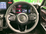 【純正革巻きステアリング】上質な革を使用することで、手にしっかり馴染みとても運転しやすいハンドルです♪