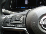 ステアリングスイッチ付きです。運転に集中できます。