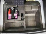 WEB掲載時にはお車に付いている装備と、様々な写真をたくさん載せるように心がけております。1台1台特徴をとらえたキャッチコメントを掲載しています。