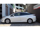 【トヨタ認定中古車】まるごとクリ-ニング(見えない所まで徹底洗浄)、車両検査証明書(車の状態を徹底検査)、ロングラン保証(買ってからも安心!)、3つの安心をセットにしたトヨタ販売店の中古車ブランドです