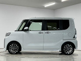 【オプション多数】大好評ボディーへのガラスコーティング施工承ります☆ご納車でキレイなのは当たり前♪その後のお手入れは水洗いでOK!いかに良い状態を保つかがカギ☆純正や社外パーツ等も取り寄せ・取付可能☆