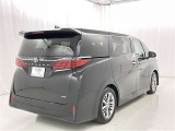 低燃費で環境にもやさしいハイブリッド車です。トヨタ専用診断機器でハイブリッドシステムを綿密に点検してあります!