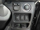 両側電動のスライドドアで楽々スムース!運転席からも開閉の操作もできます♪キーのスイッチひとつで自動開閉できる便利な機能もついてます♪
