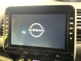 【メーカー純正ナビ】インテリアに溶け込むスタイリッシュな「専用設計」メーカーナビを装備♪視認性や操作性など基本性能にも優れ、より上質なカーライフをお楽しみいただけます。