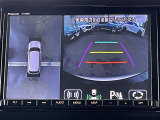 ◆【全方位モニター】クルマを真上から見下ろした視点で駐車をサポートします!死角からの障害物にいち早く気が付くことができます。