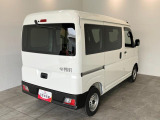 お客様にぴったりなおクルマをお選びいただけますように様々な展示車をご用意致しております!ダイハツの軽自動車だけではなく、他メーカー車やコンパクトカー・ミニバンなども数多く取り揃えております!