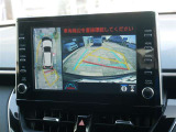 バックモニター(黄色いガイドラインのお陰で、駐車がしやすいです。真上から見下ろしたアングル付きです)