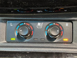 【シートベンチレーション】夏場は涼しい風でお尻や背中の熱やムレを防ぎ、冬はエアコンよりも早く温まってポカポカに!季節を問わず快適に過ごせます。