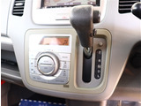 当店ではスポーツグレードや人気車種・上級グレードを主に仕入れ強化しております!中古車でお買い得感あるお車展示中となっておりますのでお客様のご来店、お見積もり依頼お待ちしております。