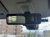 デジタルインナーミラーを搭載しています。