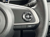 ステアリングスイッチ右側 全車速追従機能付ACC操作スイッチ、D assist切替ステアリングスイッチ。 ハンドルから手を離さなくても操作ができます!
