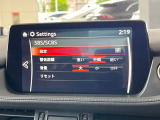 【スマートブレーキサポート】走行中に前方の車両等を認識し、衝突しそうな時は警報とブレーキで衝突回避と被害軽減をアシスト。より安全にドライブをお楽しみいただけます。