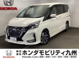 日産のセレナが入庫しました。豊富な在庫の中からお客様にピッタリの1台をお選びください。