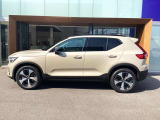 XC40 ウルトラ B4 AWD ダークエディション 4WD 